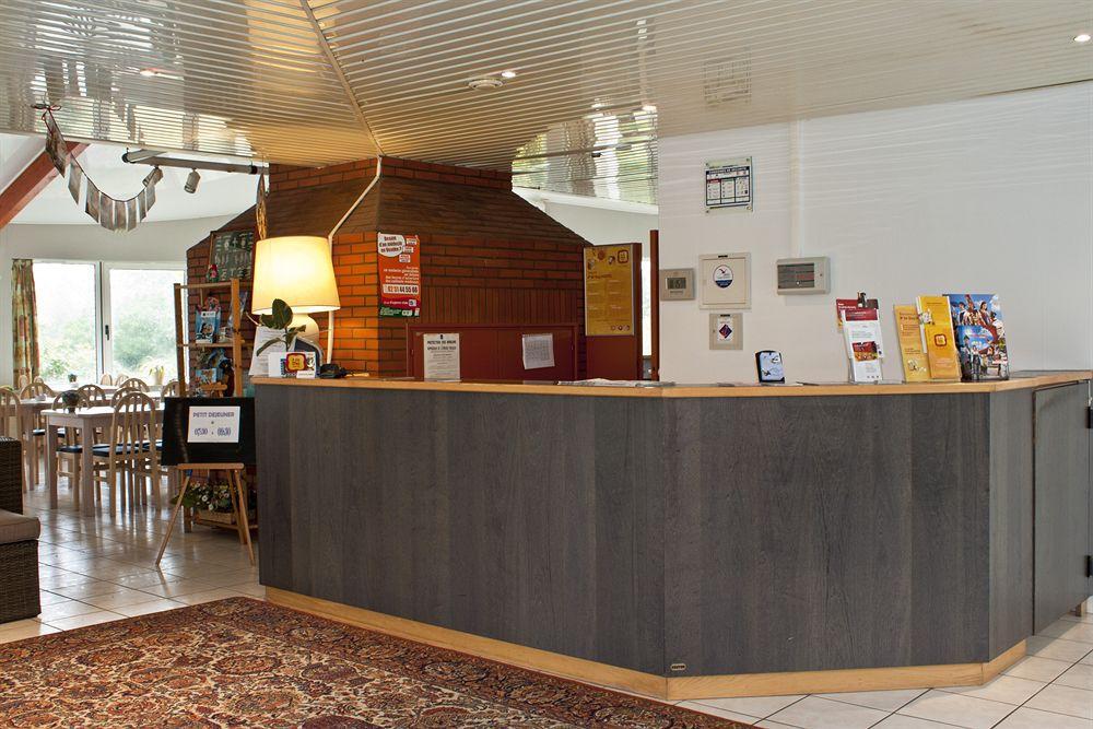 Arcantis Hotel Les Archers Cholet Exterior photo