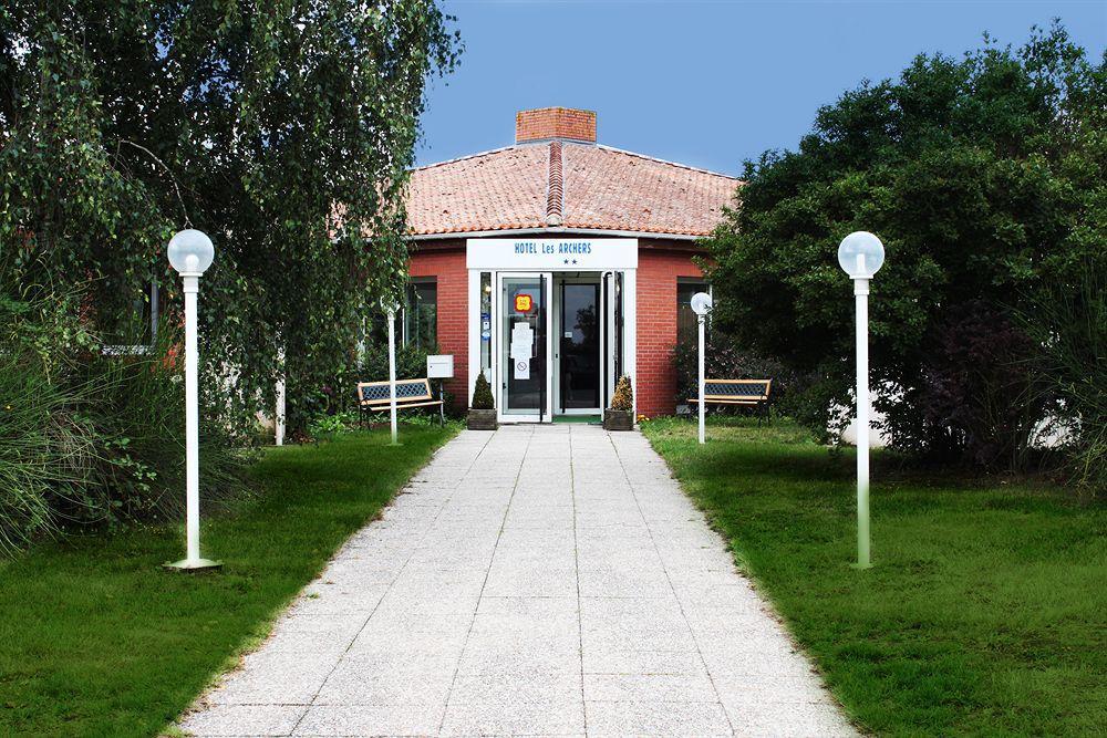 Arcantis Hotel Les Archers Cholet Exterior photo